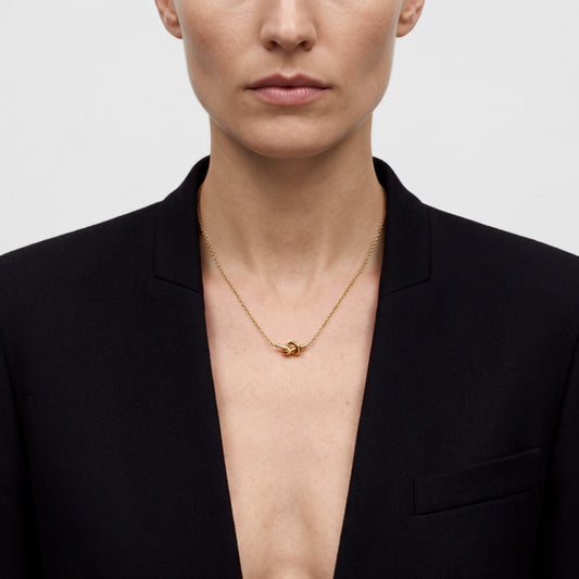 Luna_Knot_Necklace_Glitzea