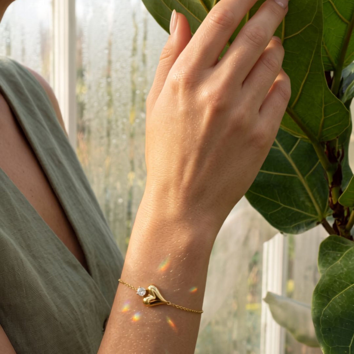 Nordic_Heart_Bracelet_Glitzea_4