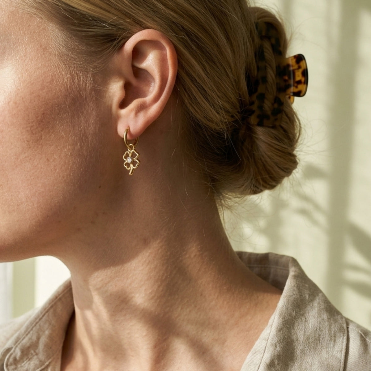 Sol_Charm_Hoops_Earrings_Glitzea_2