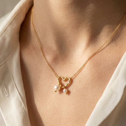 Vara_Heart_Daily_wear_Necklace_Glitzea